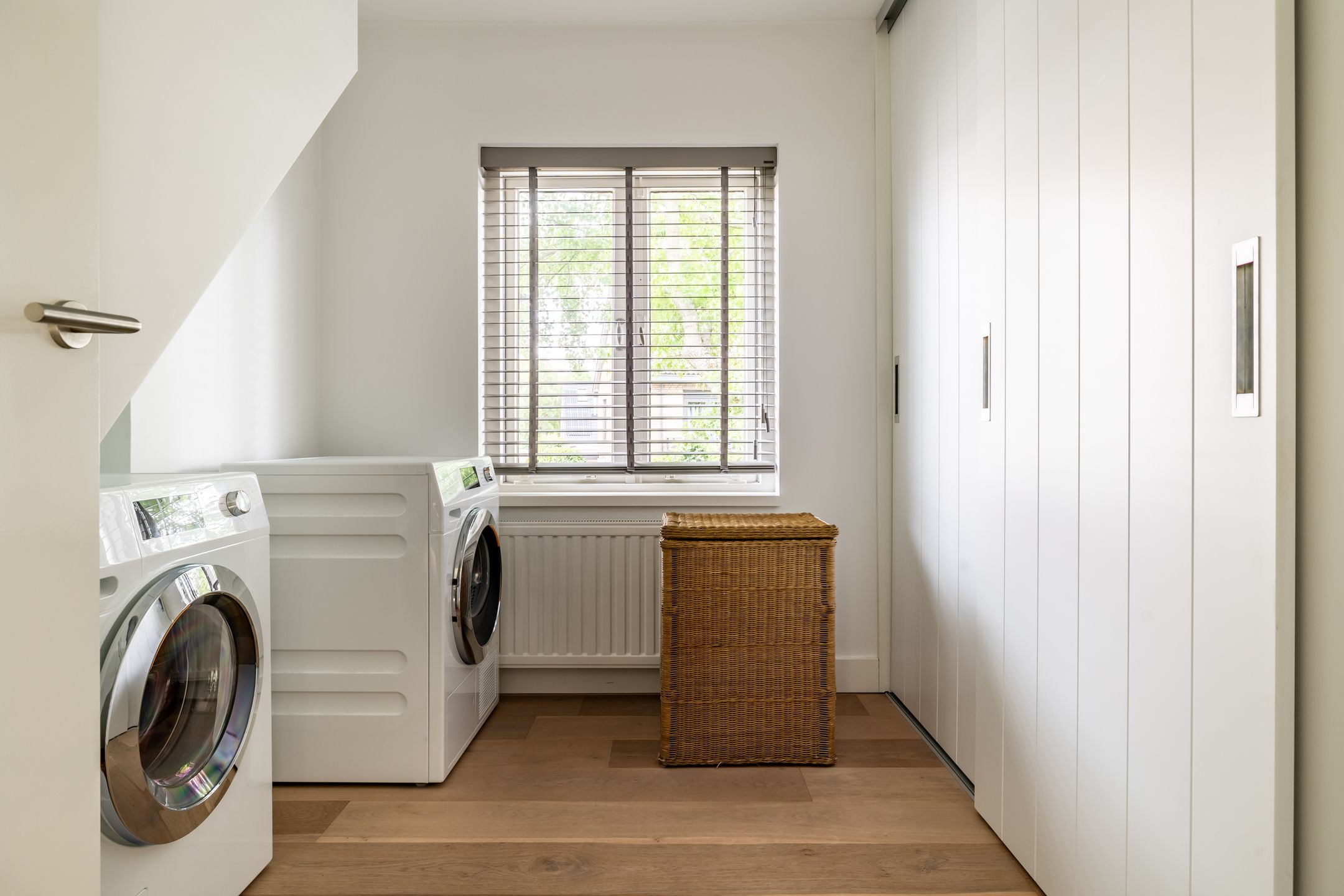 Foto 30 van Burgemeester Serrarislaan 5