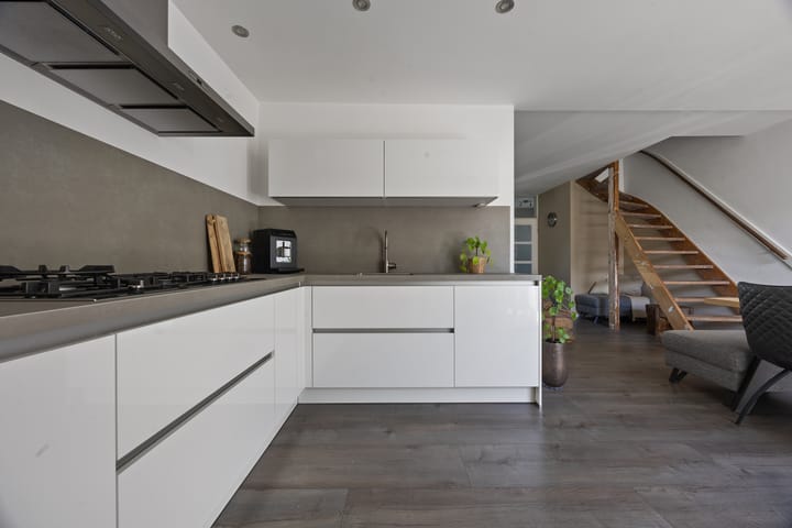 Foto 9 van Puccinistraat 1