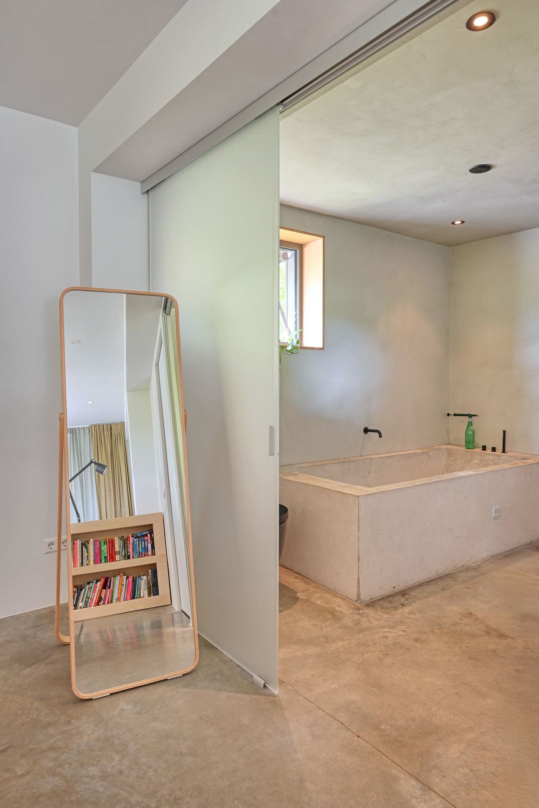 Photo 38 of Radarpad 68