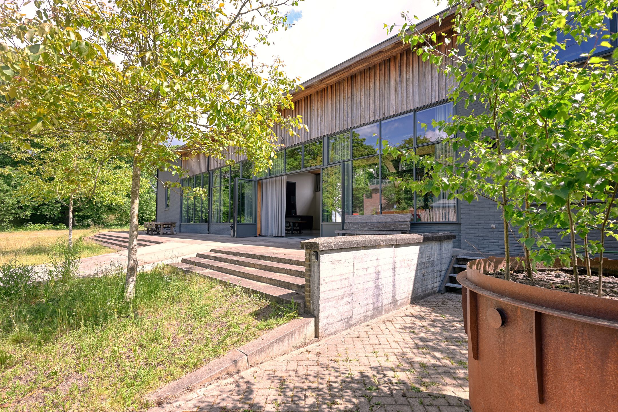 Photo 42 of Radarpad 68