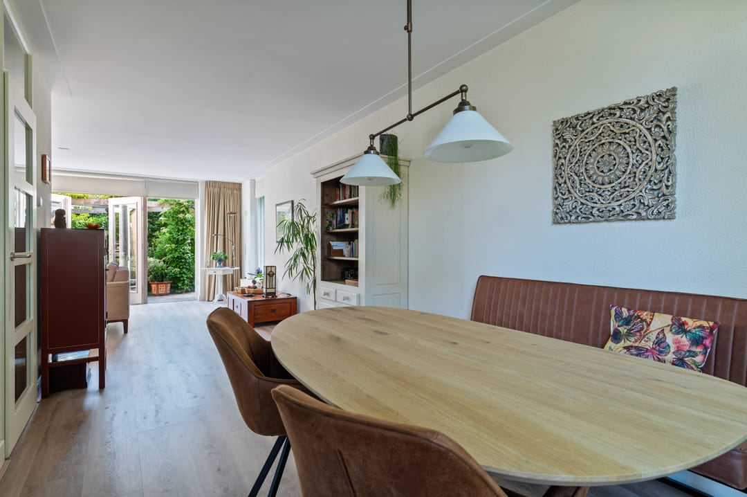 Photo 11 of Liesbos 106