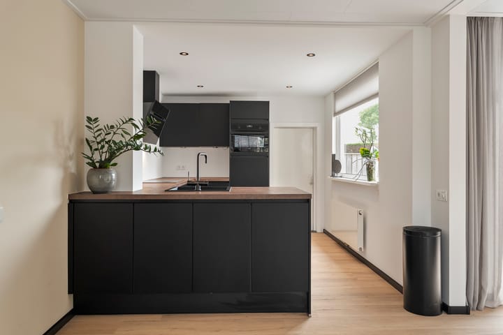 Photo 13 of D. Lubbertstraat 20