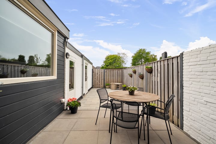 Photo 33 of D. Lubbertstraat 20