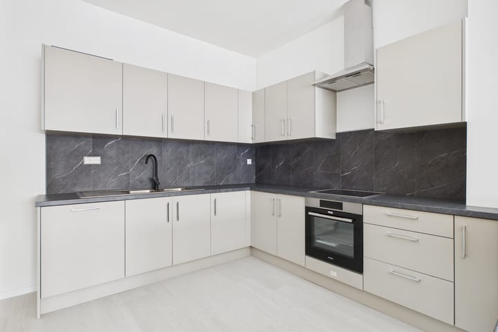 Photo 3 of Oostdam 51