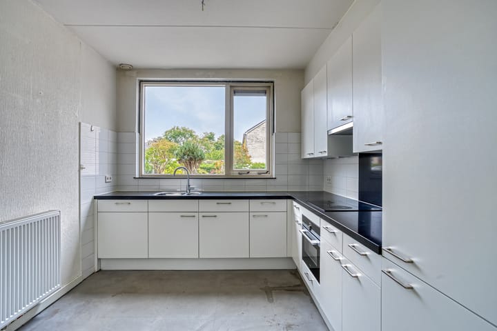 Photo 13 of Plevierstraat 32