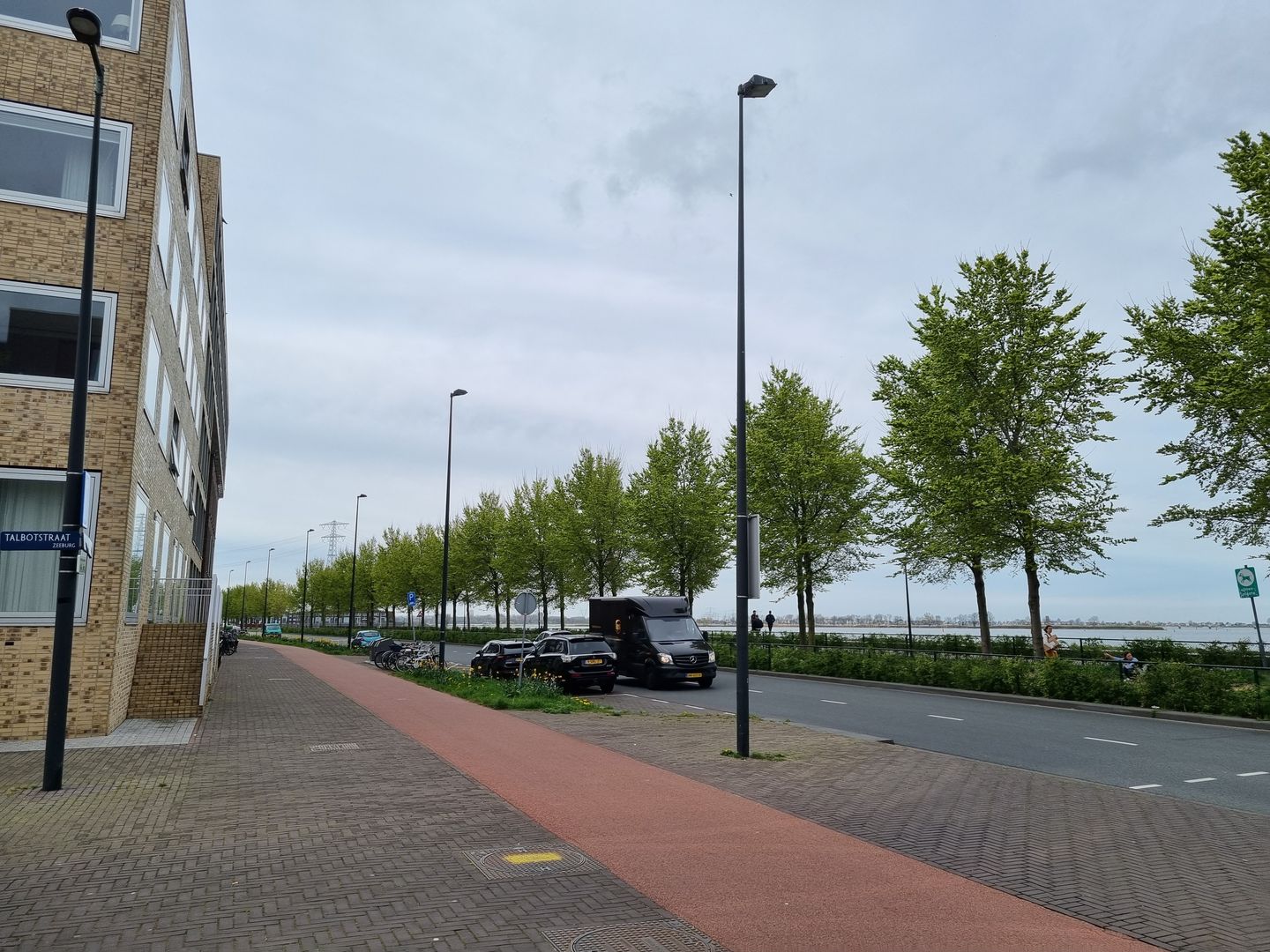 Foto 19 van Talbotstraat 215