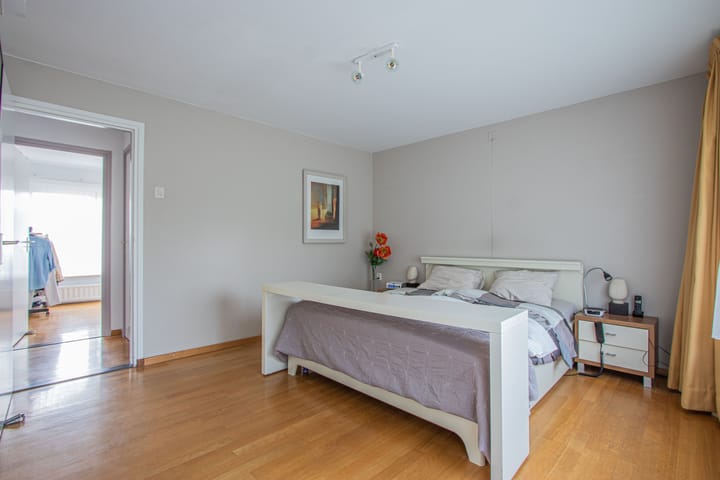 Foto 15 van Graaf van Loonlaan 23