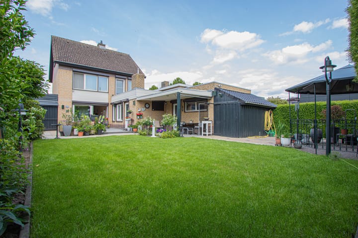 Foto 29 van Graaf van Loonlaan 23