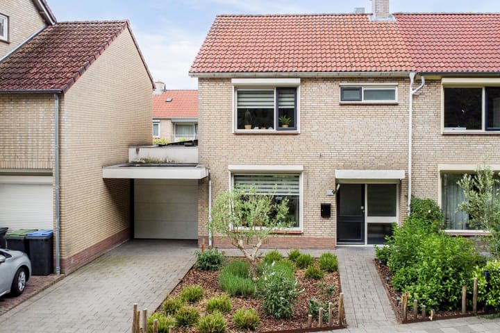 Foto 36 van van Slotendreef 25