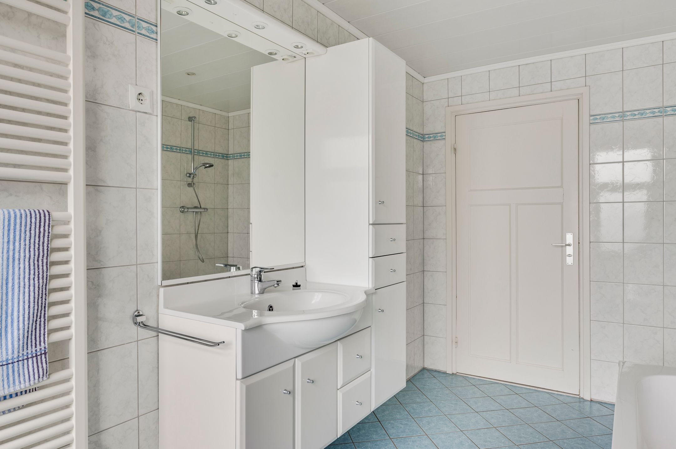 Foto 24 van Helmondseweg 3