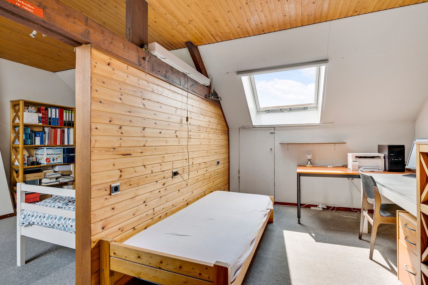 Foto 29 van Helmondseweg 3