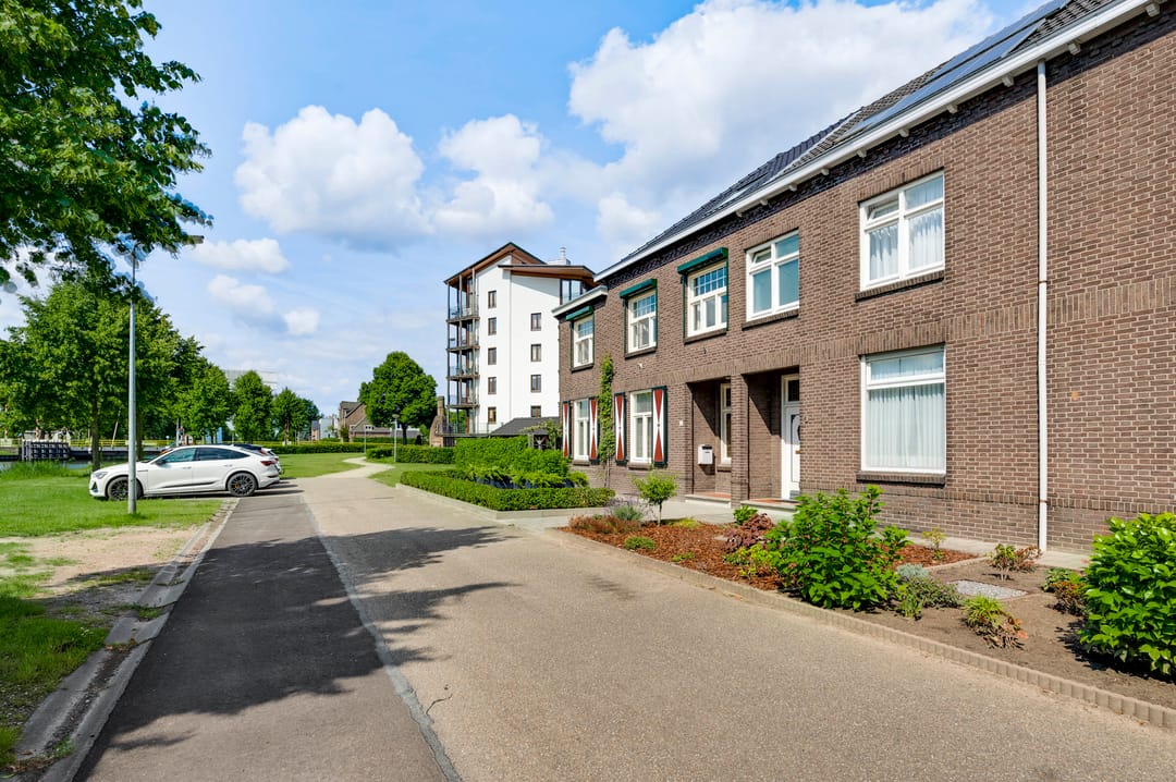 Foto 38 van Helmondseweg 3