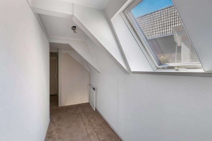 Photo 25 of Oudesluis 9-A