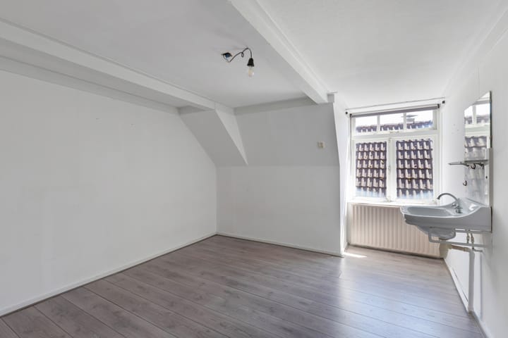 Photo 31 of Oudesluis 9-A