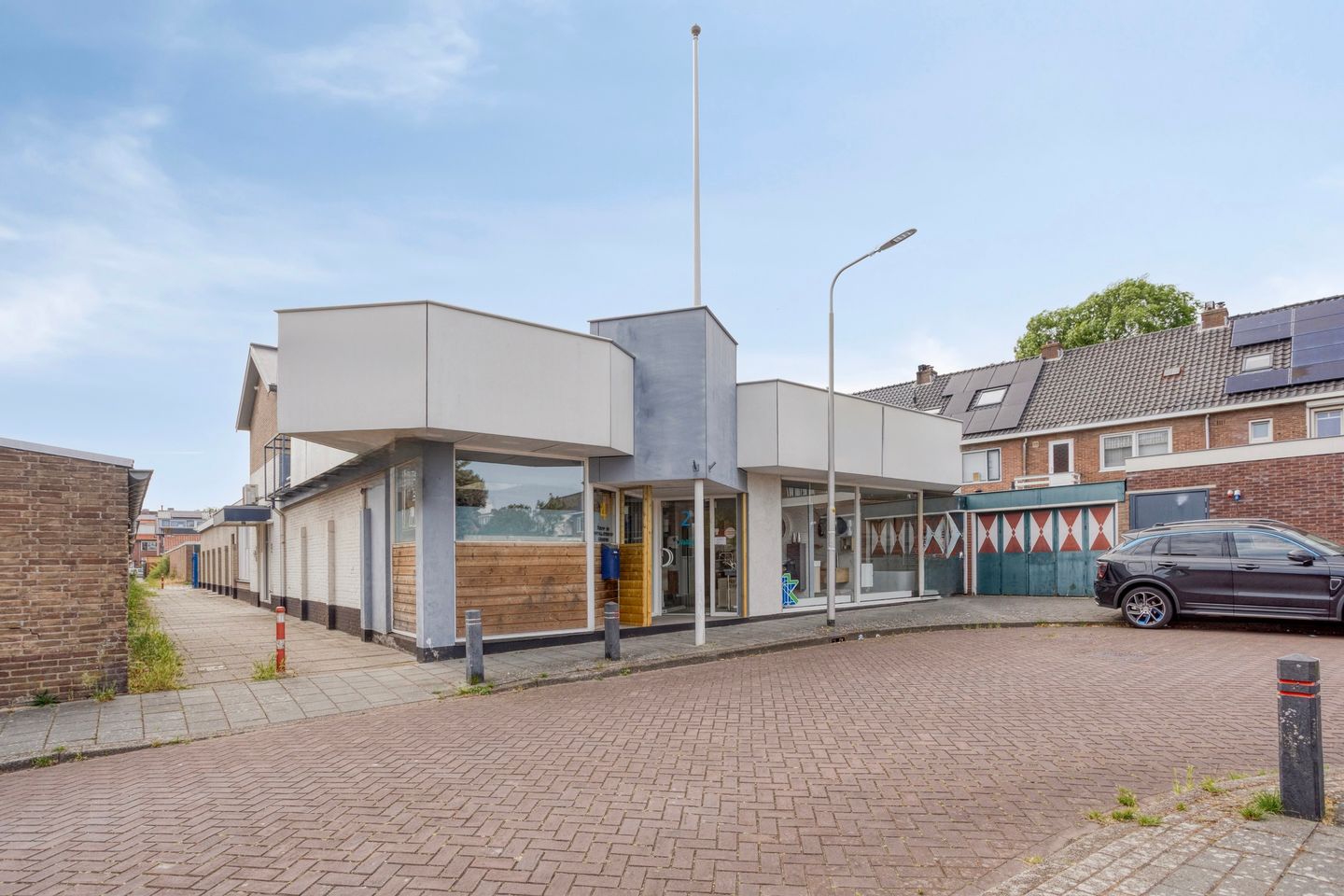 View photo 2 of Grevelingenstraat 2