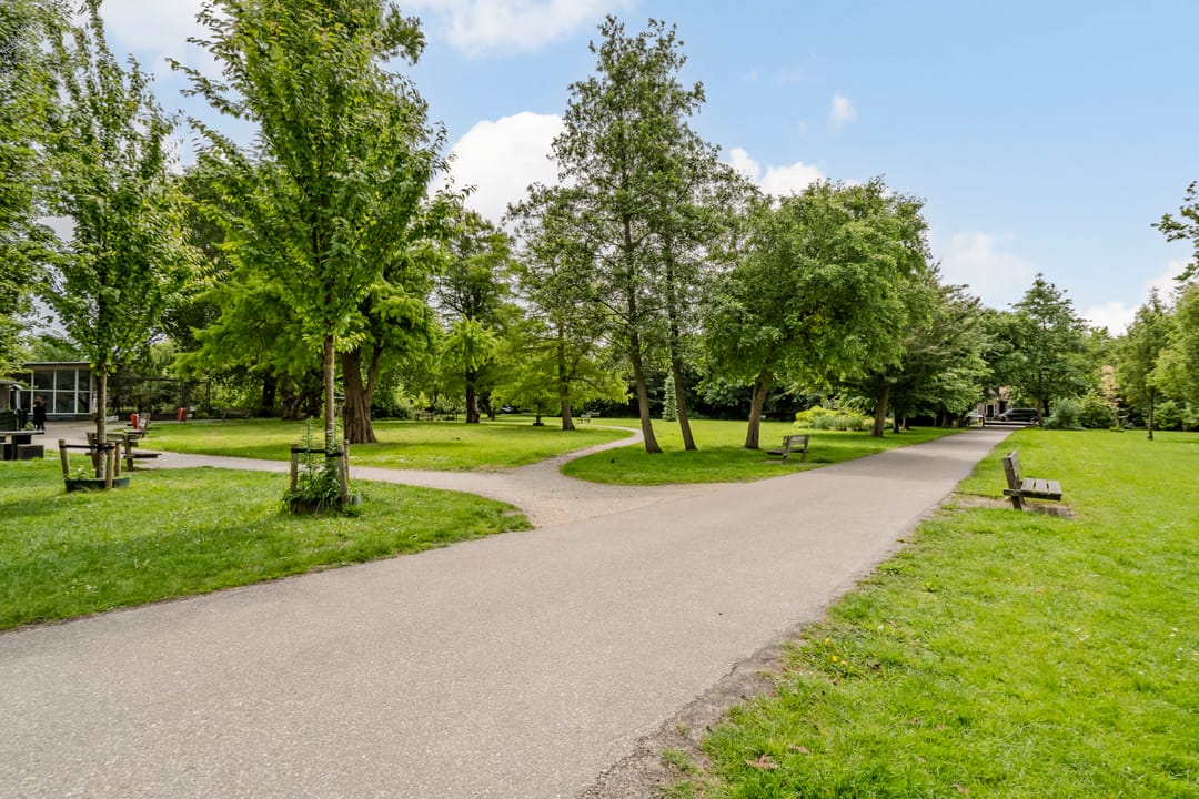 Photo 56 of Eikelaan 55