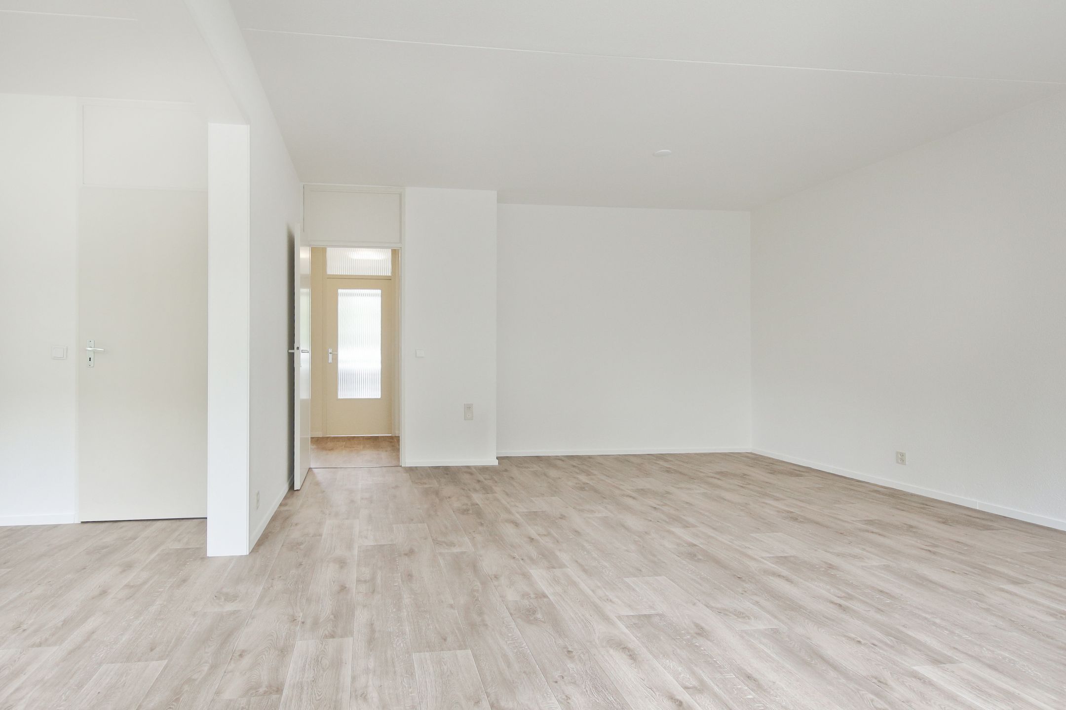 Foto 24 van Meidoornweg 152