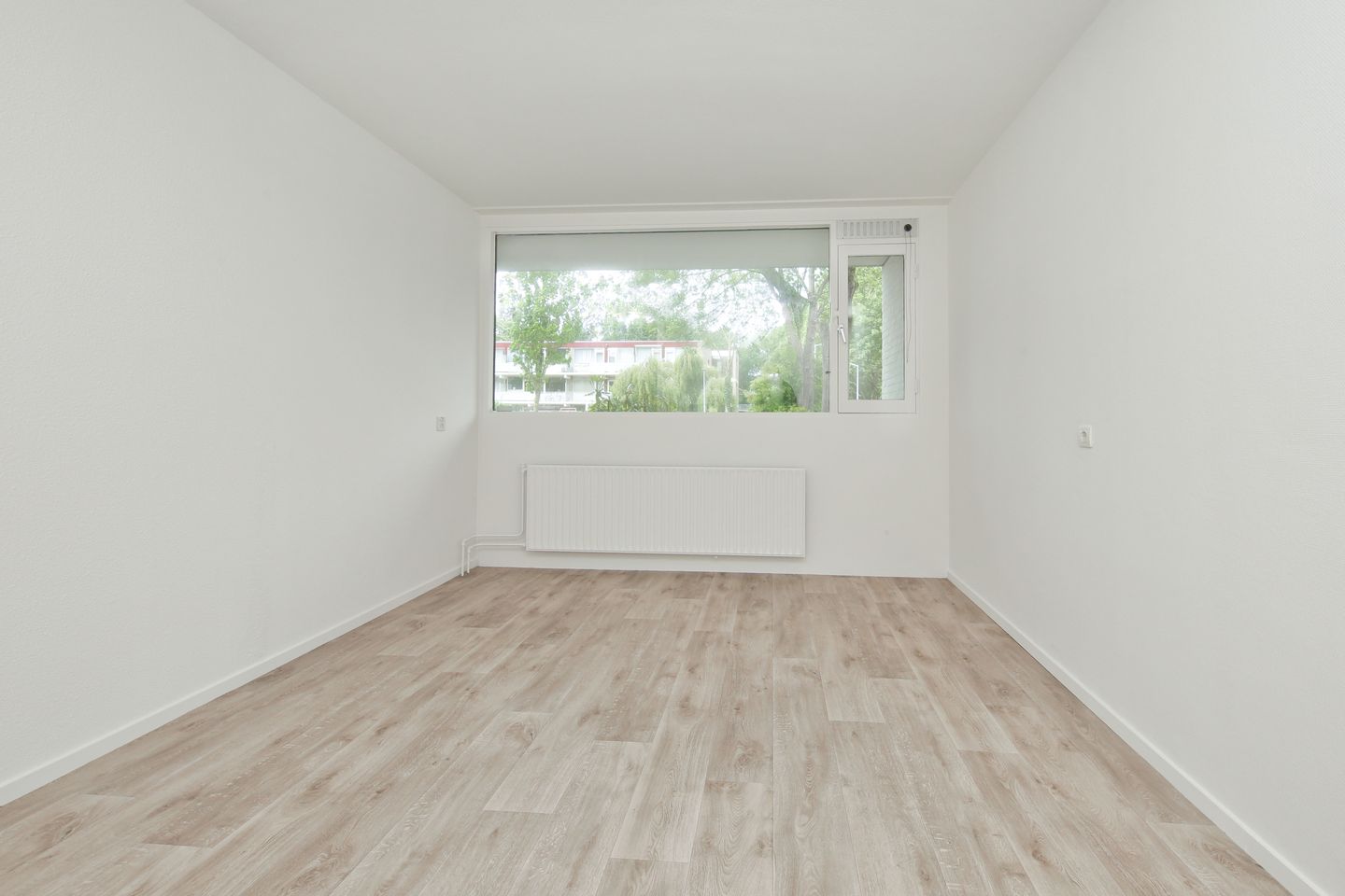 Foto 35 van Meidoornweg 152