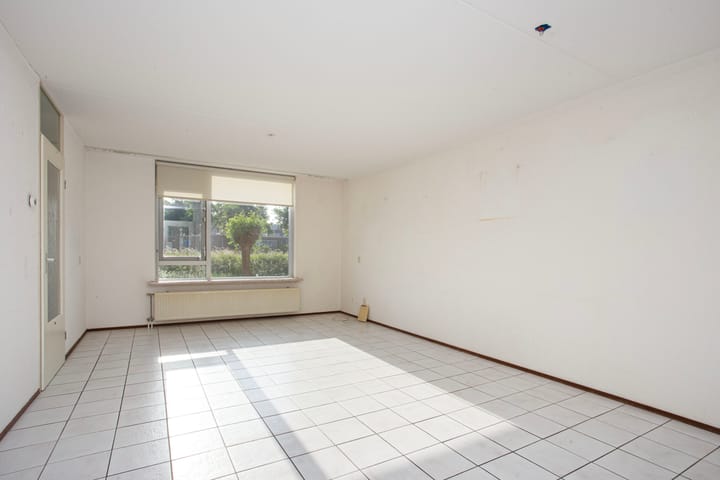 Photo 2 of Voorwaartsveld 9