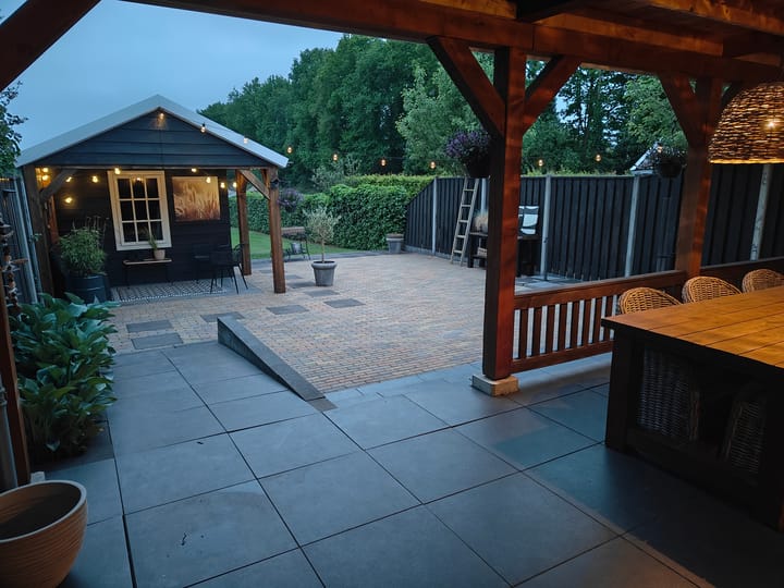 Foto 36 van van Brederodestraat 24