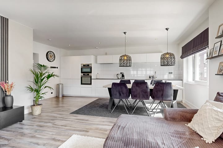 Photo 9 of Helling 16