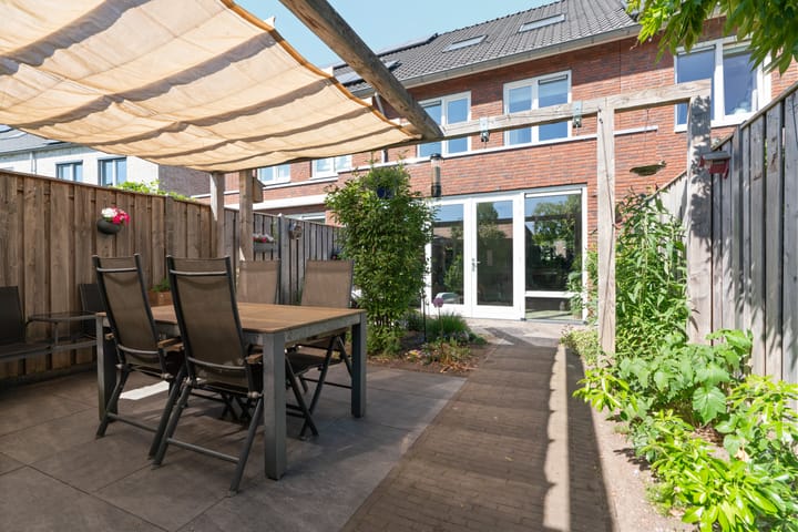 Foto 34 van Simone de Beauvoirstraat 32