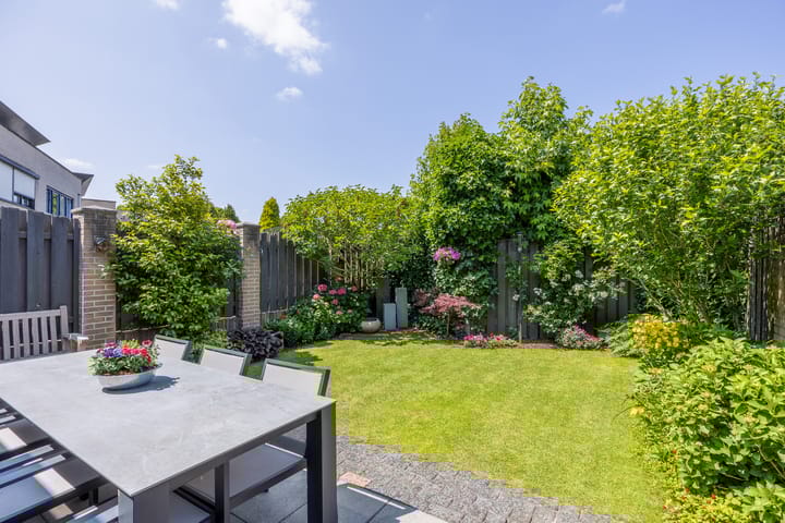 Foto 48 van Kleefkruid 13