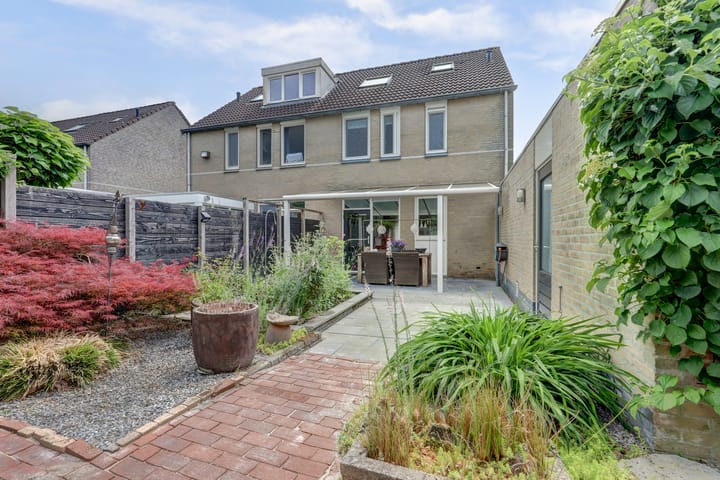 Photo 29 of Rietdekker 38