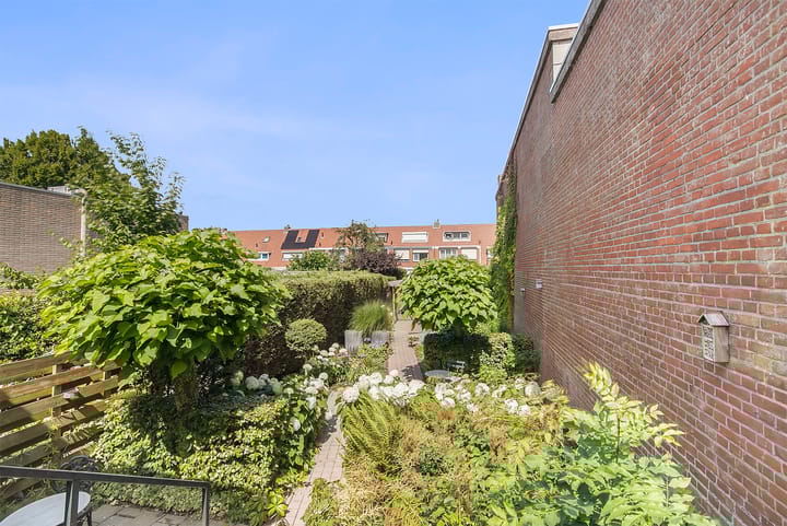 Foto 27 van Axelsestraat 166