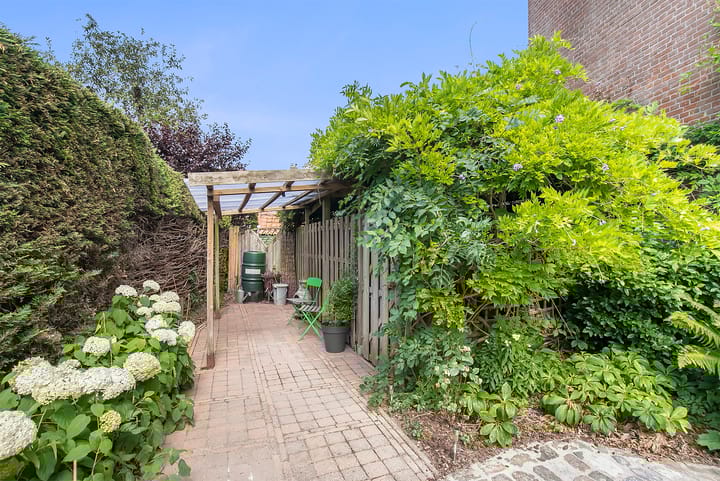 Foto 31 van Axelsestraat 166