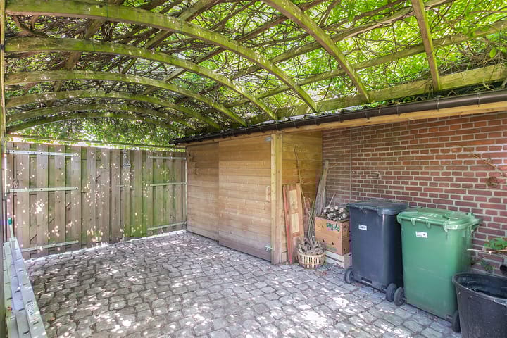 Foto 32 van Axelsestraat 166