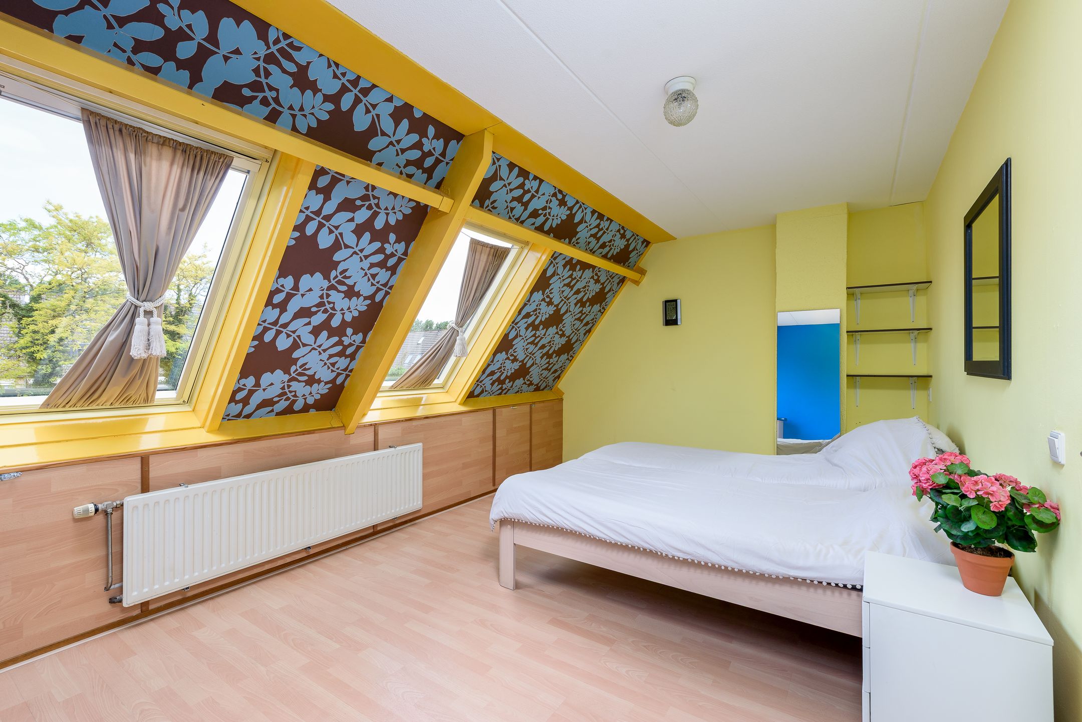 Foto 30 van Madridweg 19