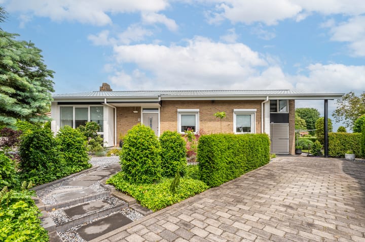 Photo 4 of Eikenstraat 15