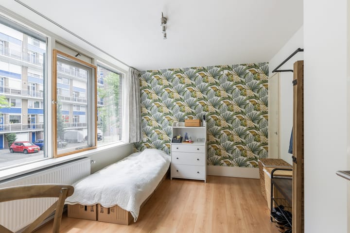 Foto 26 van Roemer Visscherstraat 1