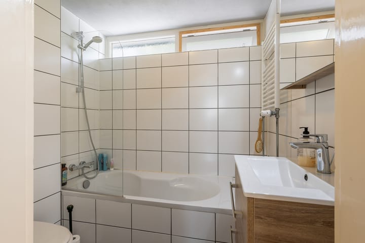 Foto 33 van Roemer Visscherstraat 1