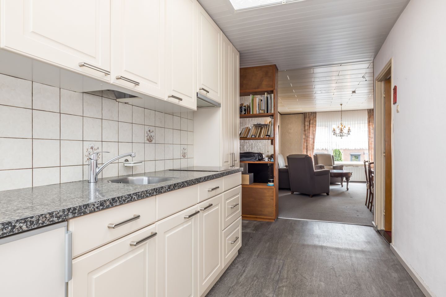 Foto 10 van Leeuwerikstraat 3