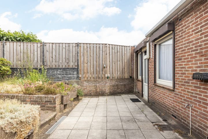 Foto 20 van Leeuwerikstraat 3