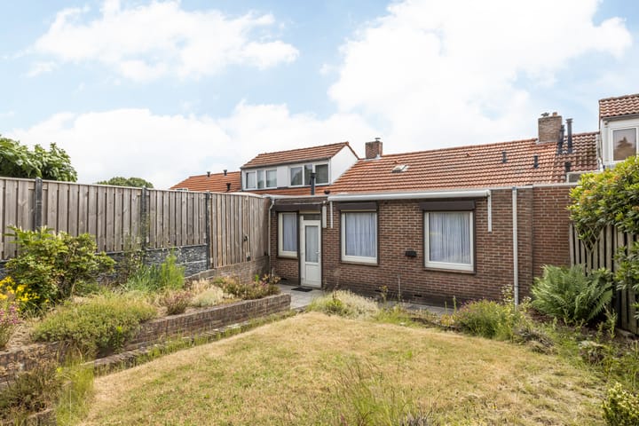 Foto 21 van Leeuwerikstraat 3