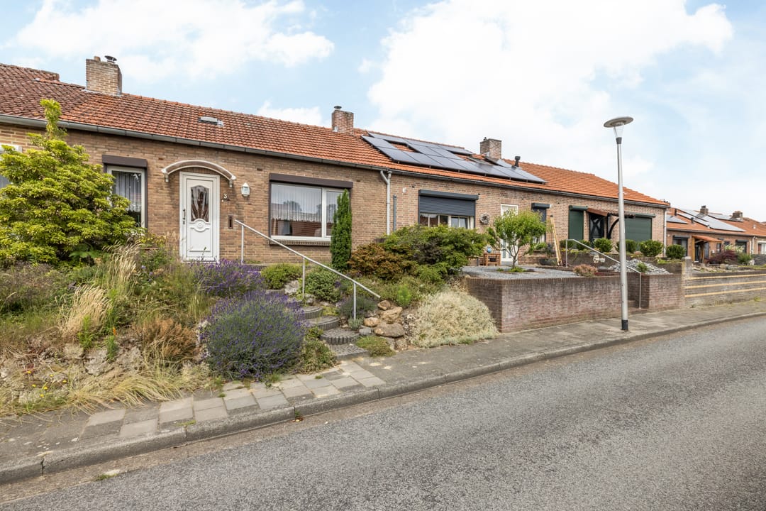 Foto 23 van Leeuwerikstraat 3