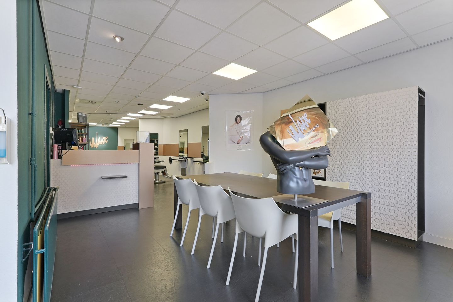 Bekijk foto 2 van Kanaalstraat 73