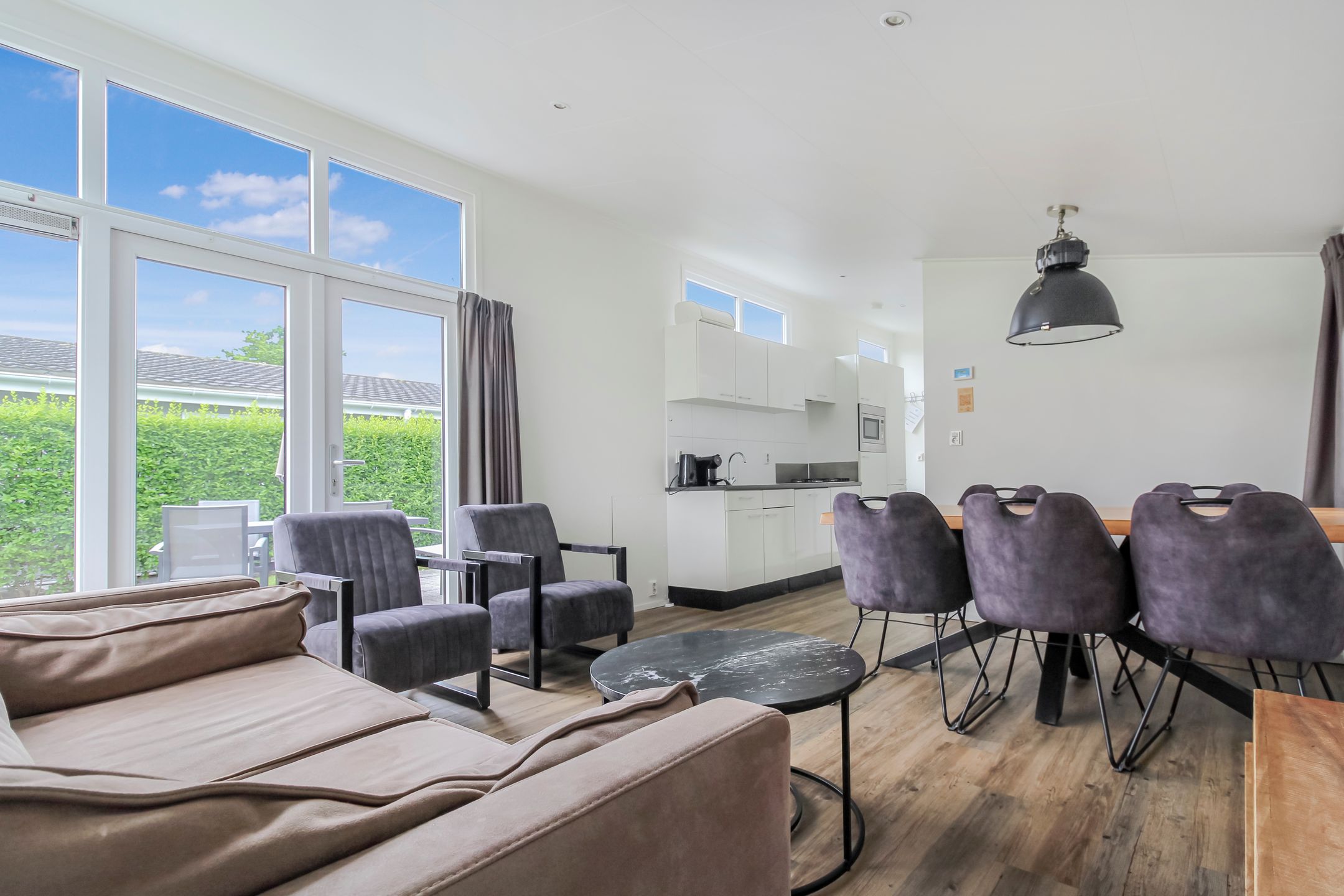 Foto 6 van Lijsbeth Tijsweg 7-98