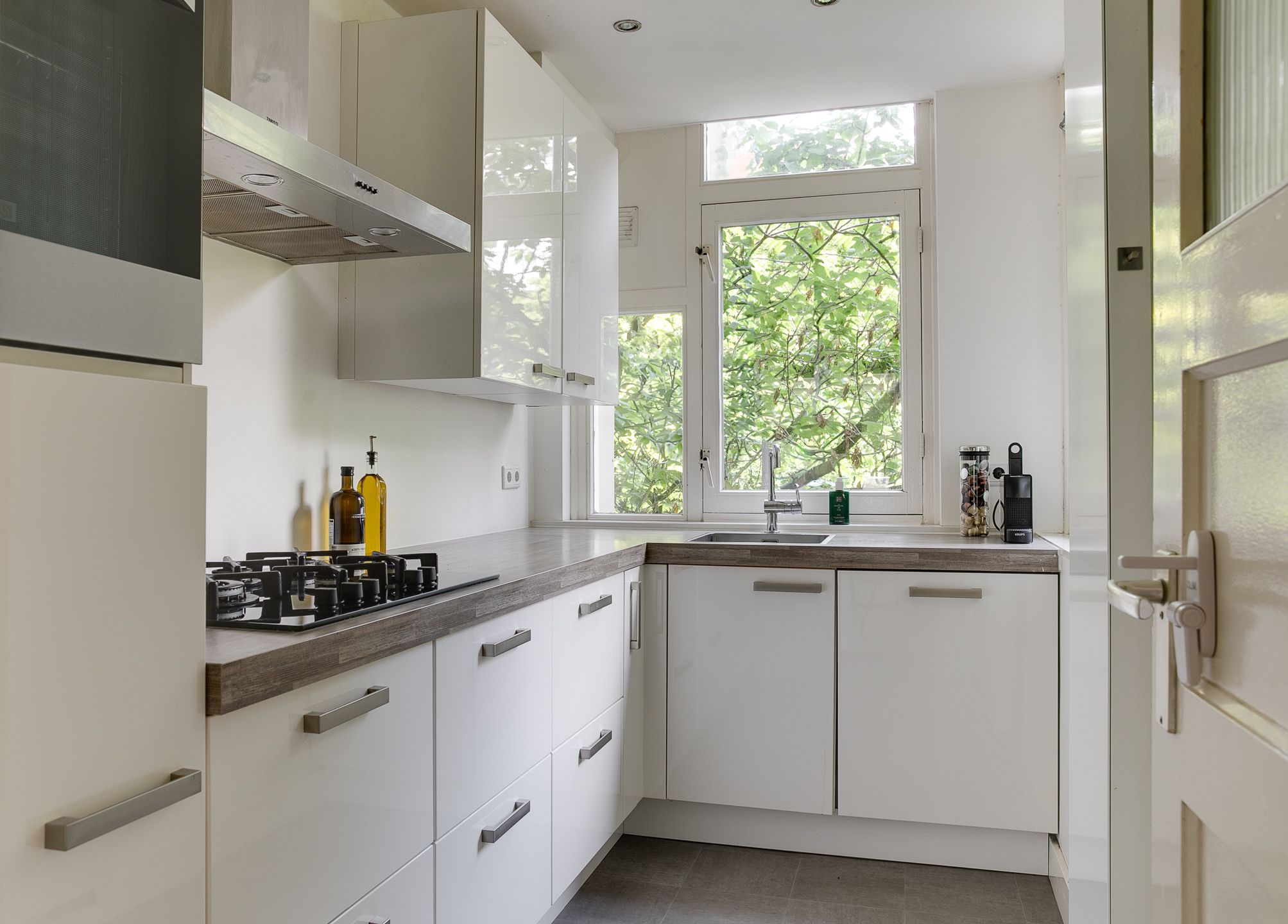 Foto 15 van President Kennedylaan 242-1