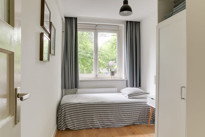 Foto 22 van President Kennedylaan 242-1