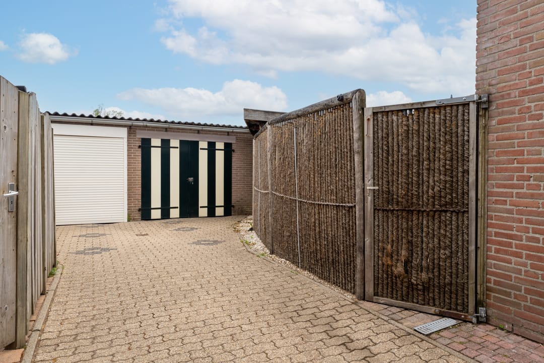 Foto 26 van Vogelenzang 63