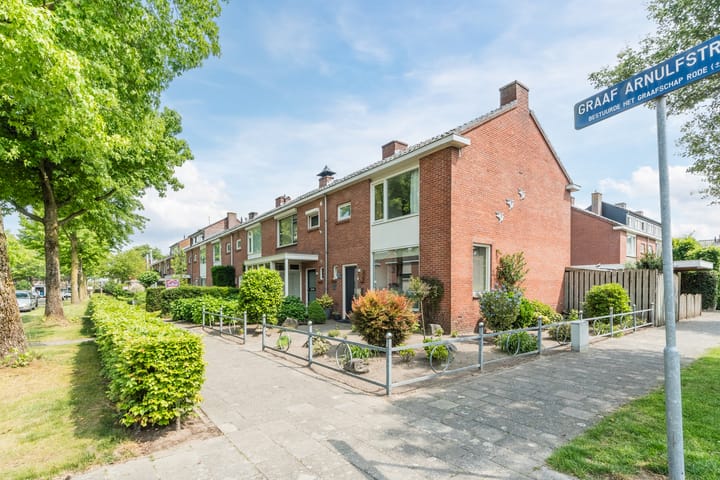 Foto 40 van Graaf Arnulfstraat 27
