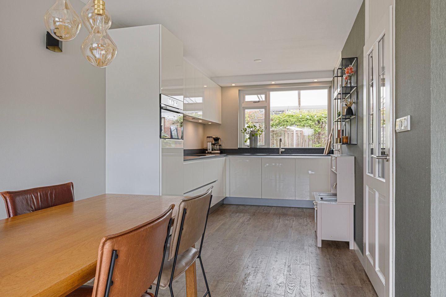 Foto 14 van Weverstraat 2