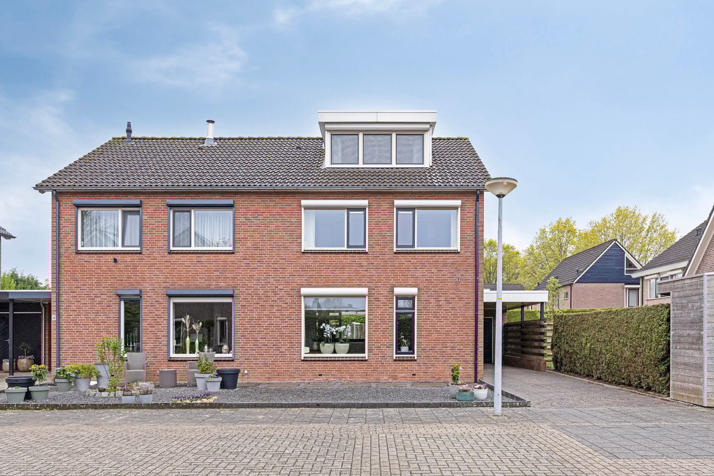 Foto 44 van Weverstraat 2