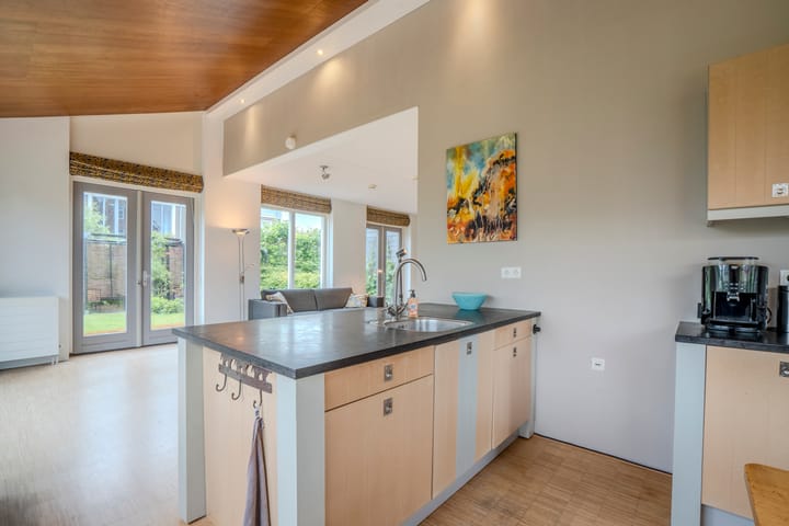 Foto 9 van Roosterhout 8