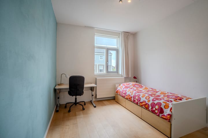 Foto 19 van Roosterhout 8