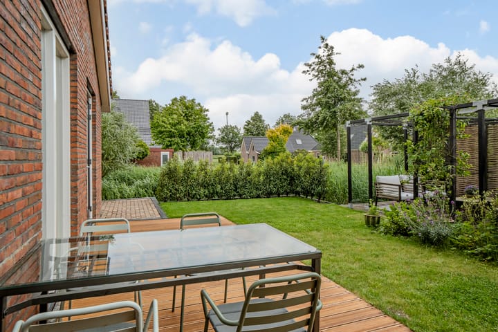 Foto 33 van Roosterhout 8